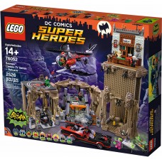 LEGO DC Comics Super Heroes - Batman Classic TV Series - Batcave (76052)